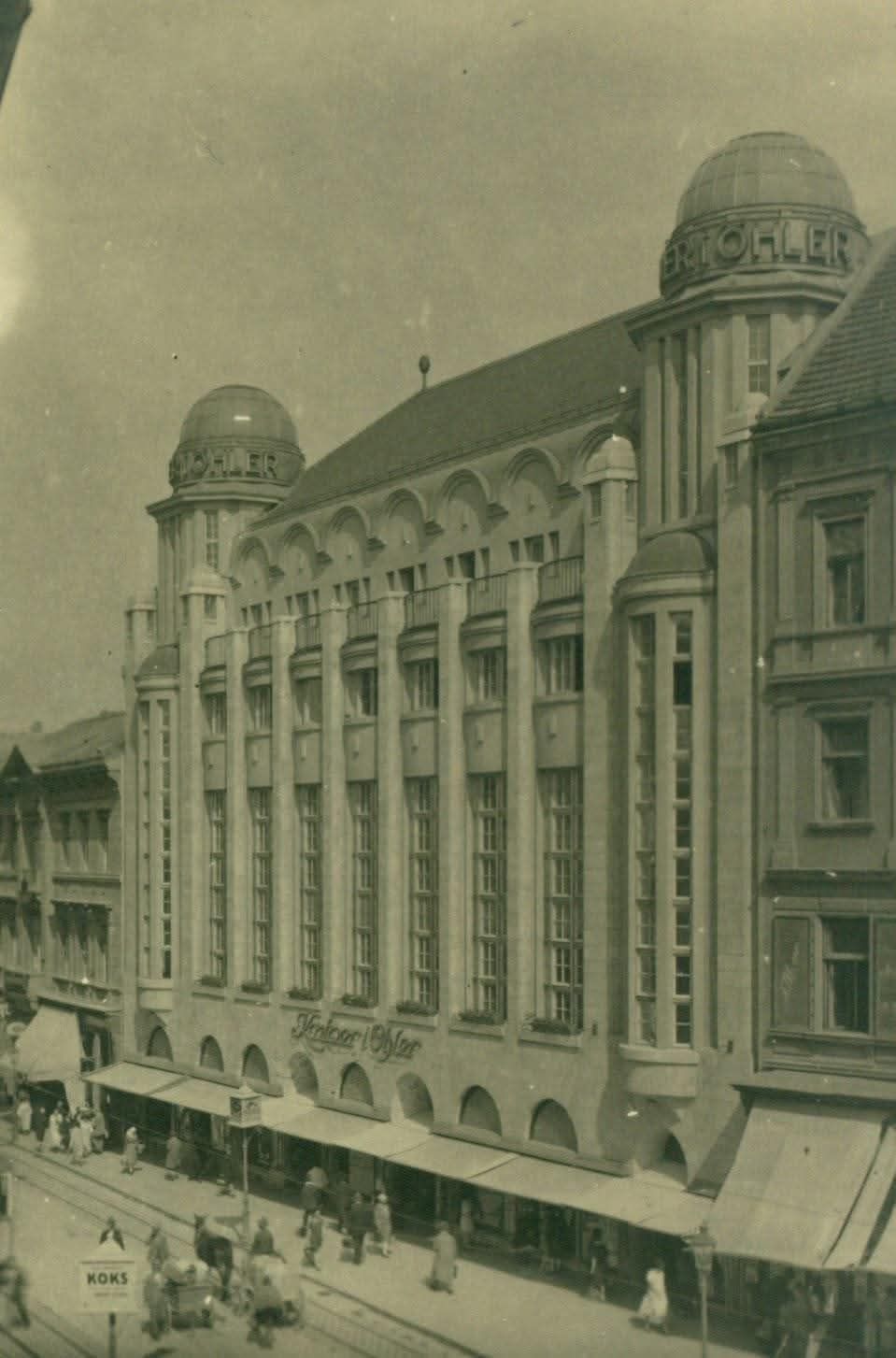 Trgovačka kuća 'Kastner i Öhler' u Ilici 1930. godine